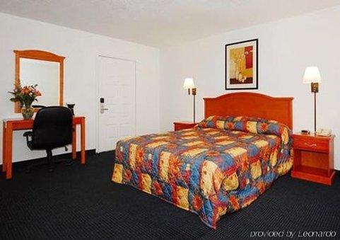 Rodeway Inn Effingham Rom bilde
